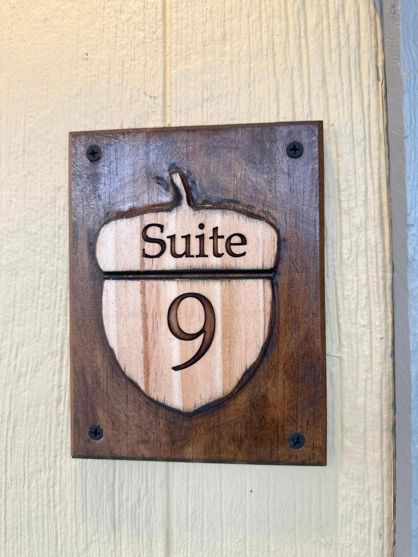 Acorn Hideaways Canton Rustic Old West Frontier Suite Esterno foto