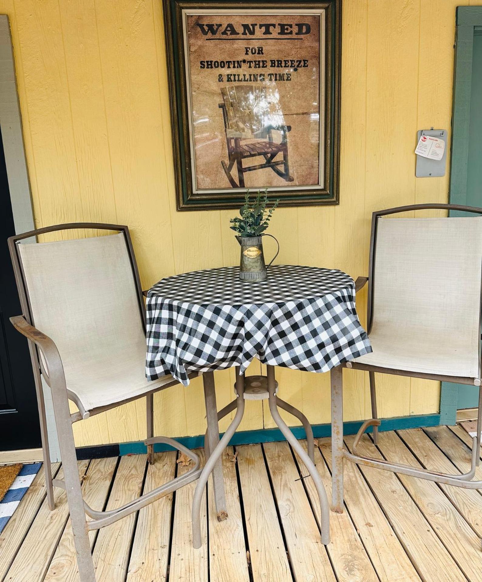 Acorn Hideaways Canton Rustic Old West Frontier Suite Esterno foto